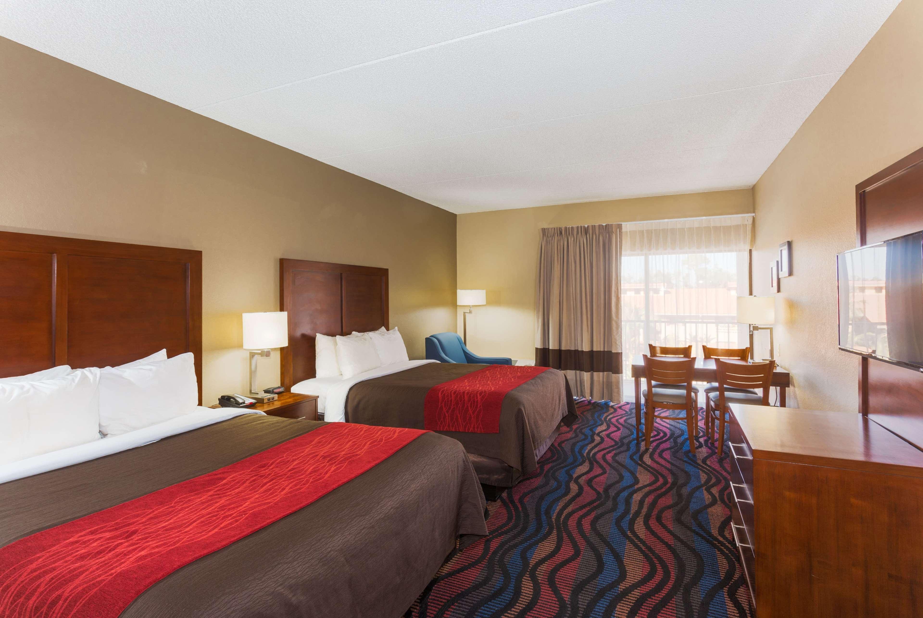 Hotel Baymont By Wyndham Bonita Springs Exterior foto