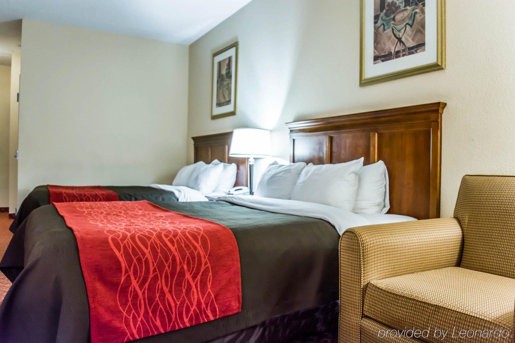 Hotel Baymont By Wyndham Bonita Springs Exterior foto