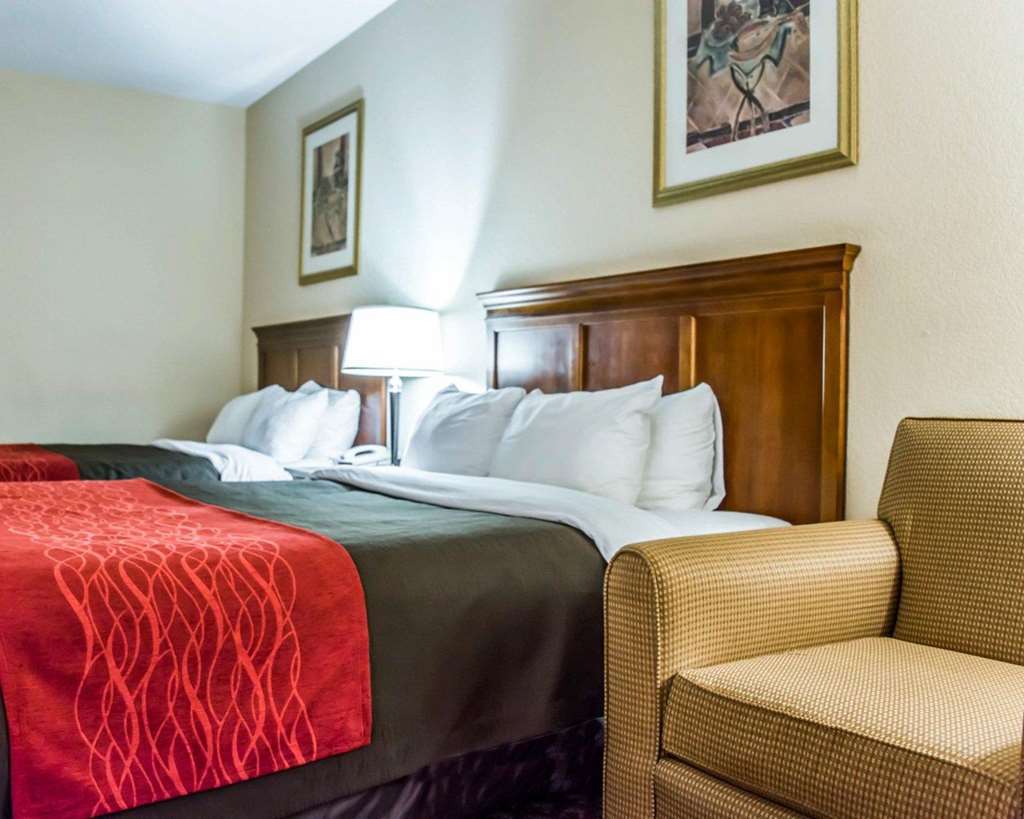 Hotel Baymont By Wyndham Bonita Springs Habitación foto