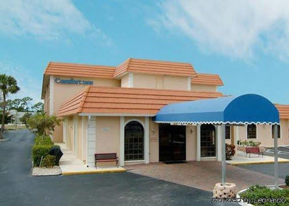 Hotel Baymont By Wyndham Bonita Springs Exterior foto